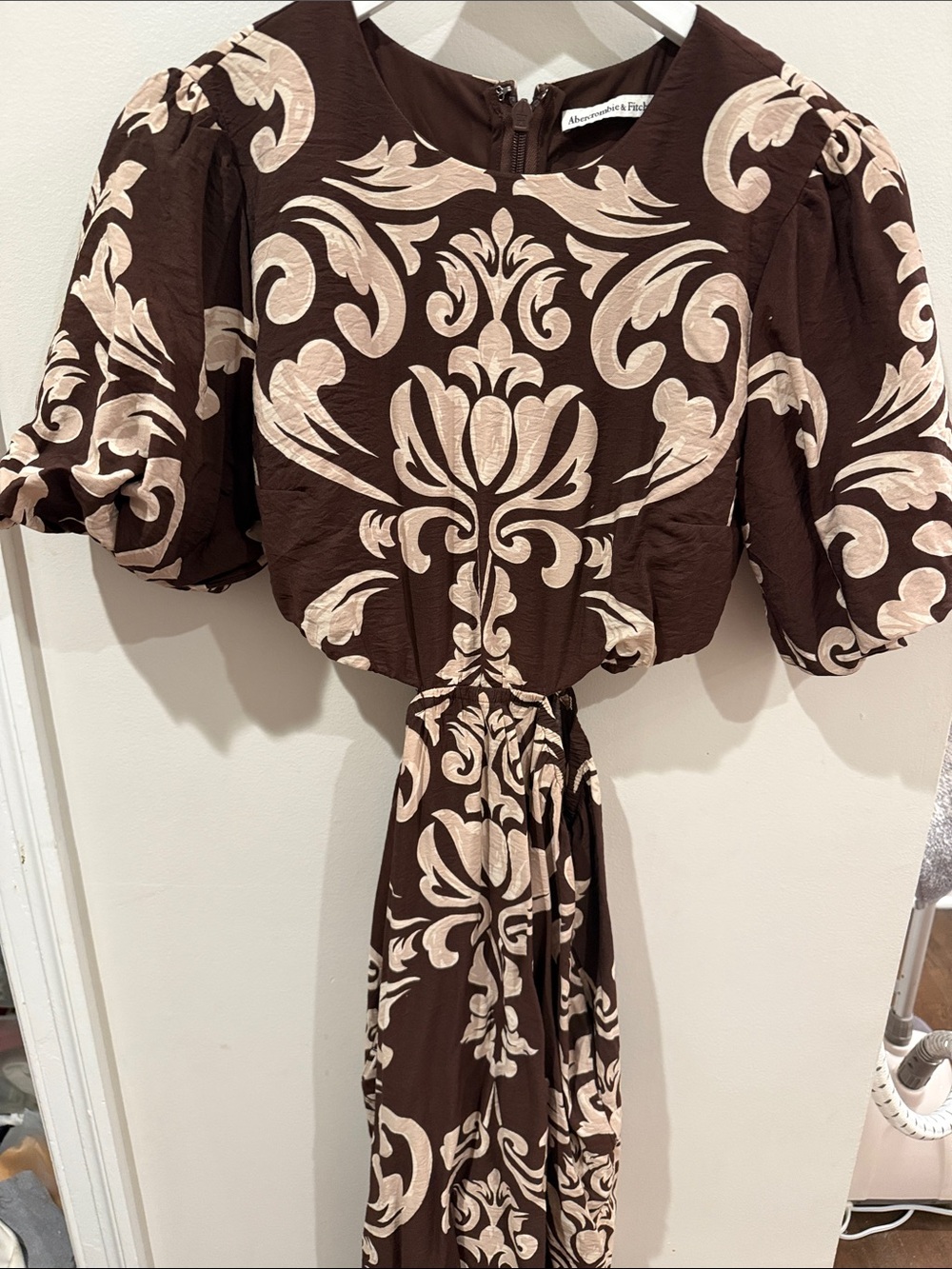 Abercrombie & Fitch Brown Maxi Dress with Cream Baroque Print